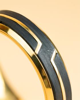 Preview: Gold-Titanring mit geschmiedetem Carbon-Finish - Rex Gold